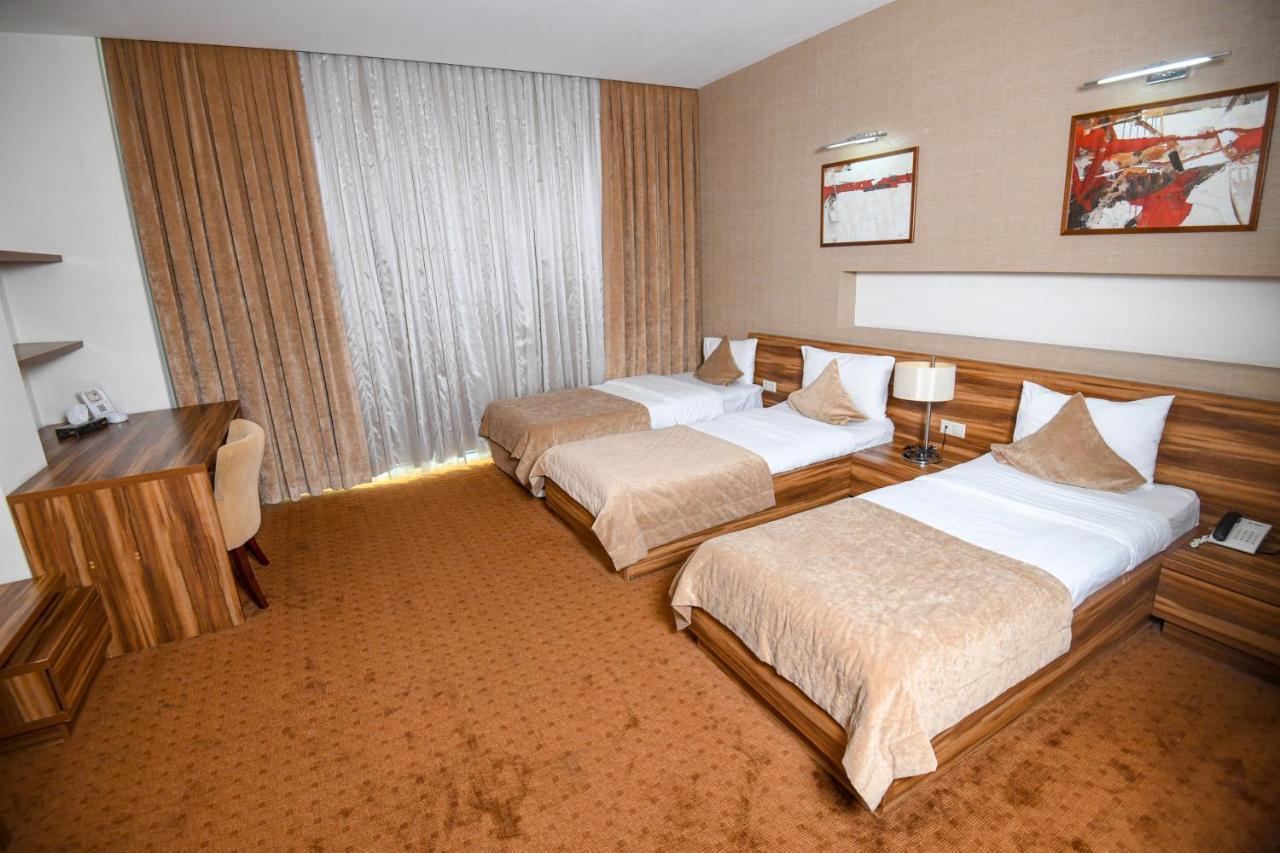 Avenue Hotel Baku By Smart מראה חיצוני תמונה