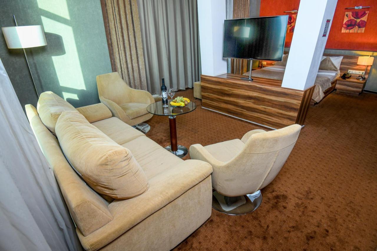 Avenue Hotel Baku By Smart מראה חיצוני תמונה
